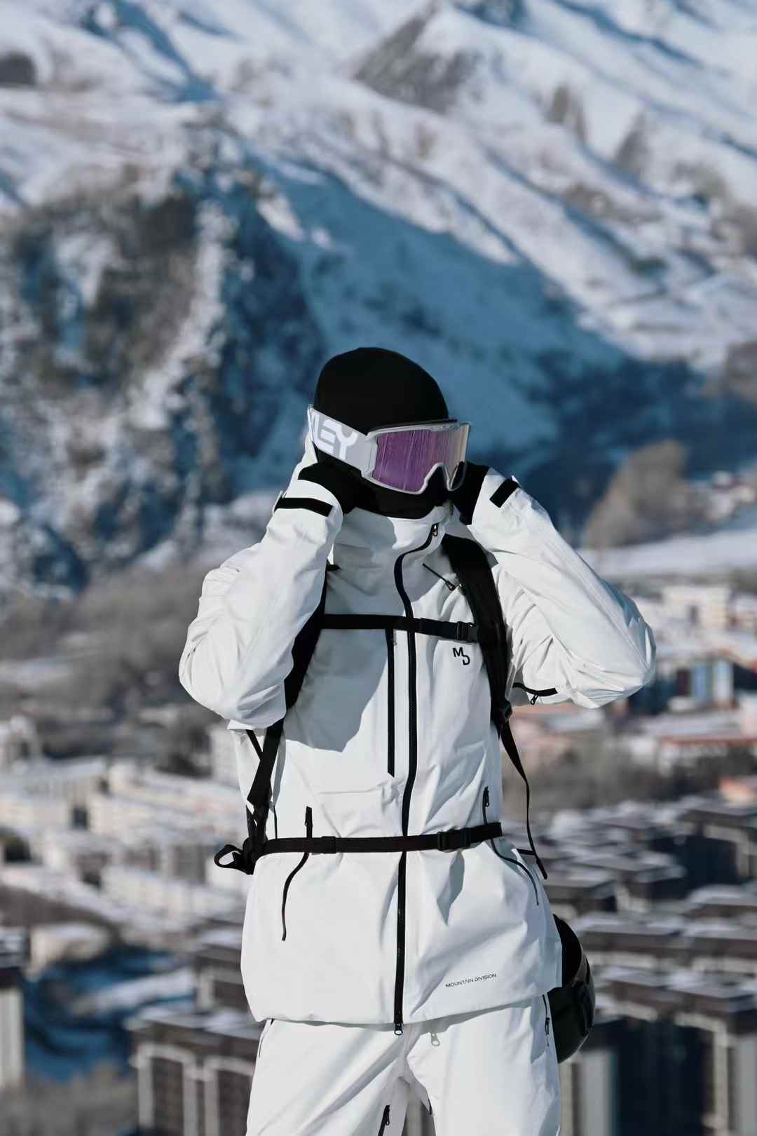 Mountain Division Solstice Series Shell Jacket | Snow Jackets | 24/25 new, MD, shell, unisex | Rico’s Snow Boutique