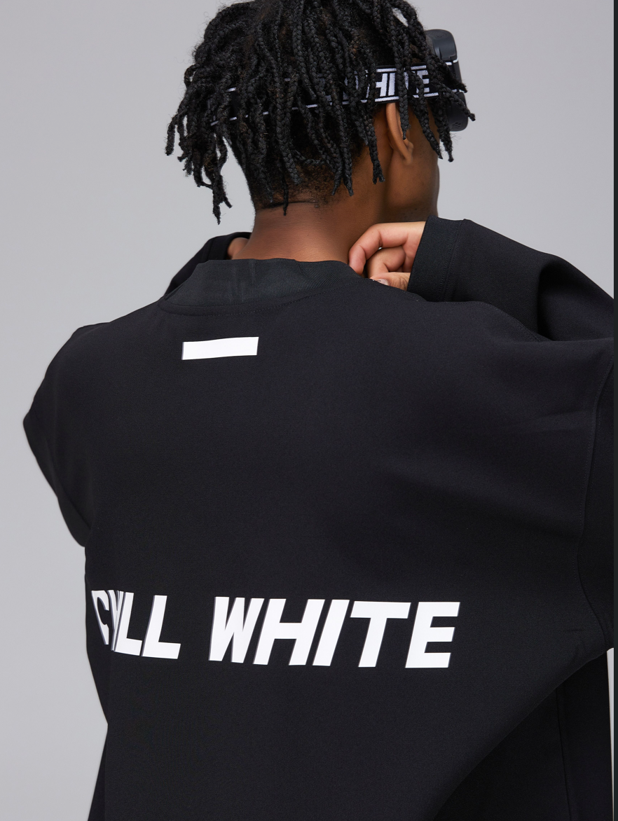 CHILLWHITE Essential Quick-Dry Oversized Long Sleeve Tee